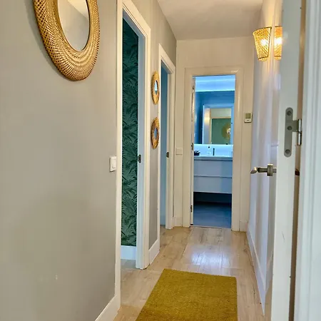 Iconic Blue 2 Bedrooms Malaga Centro